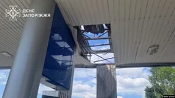 Два человека погибли в результате удара по АЗС в Запорожье